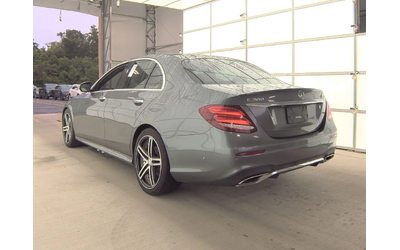 mercedes-benz-e-300 - 5