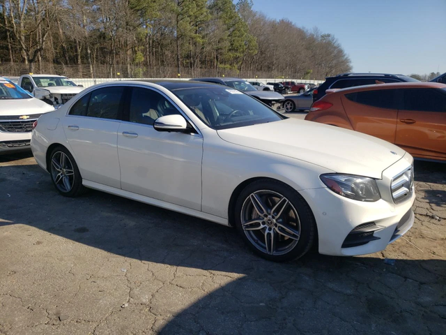 Mercedes-Benz E 300 AMG* BURMESTER* KEYLESS* АВТО КРЕДИТ - автомобили, коли, обяви за нови и употребявани 2