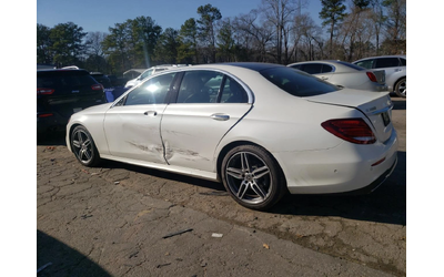 mercedes-benz-e-300 - 3