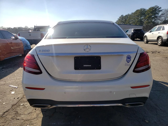 Mercedes-Benz E 300 AMG* BURMESTER* KEYLESS* АВТО КРЕДИТ - автомобили, коли, обяви за нови и употребявани 5