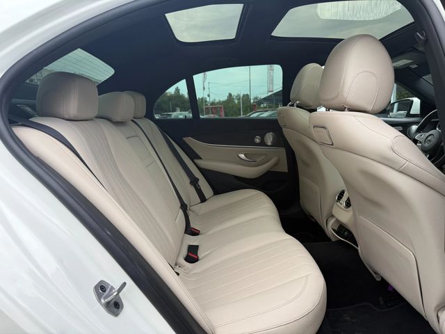 Mercedes-Benz E 300 UPDATE TO FACELIFT 20-23 - автомобили, коли, обяви за нови и употребявани 9