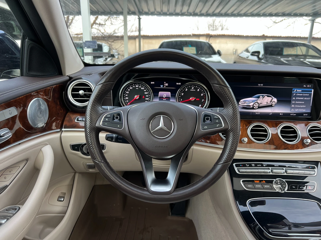 Mercedes-Benz E 300 9G-TRONIC  4MATIC - автомобили, коли, обяви за нови и употребявани 12