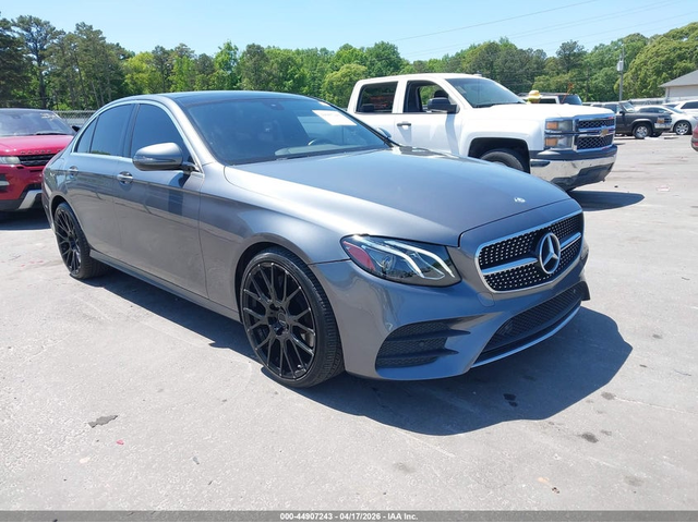 Mercedes-Benz E 300 2.0L I-4 DI, DOHC, VVT, TURBO, 241HP Rear Wheel Drive - автомобили, коли, обяви за нови и употребявани 0