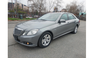 mercedes-benz-e-300 - 1