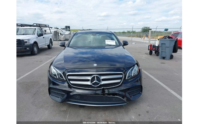 mercedes-benz-e-300 - 1
