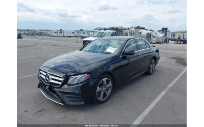 mercedes-benz-e-300 - 2