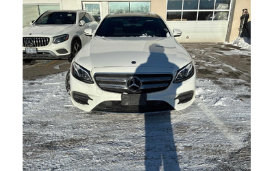 mercedes-benz-e-300 - 1