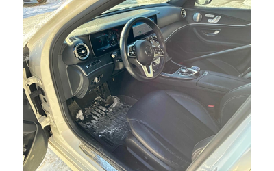 mercedes-benz-e-300 - 5