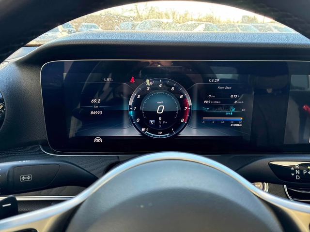 Mercedes-Benz E 300 * CARFAX * ЦЕНА ДО БГ - автомобили, коли, обяви за нови и употребявани 7