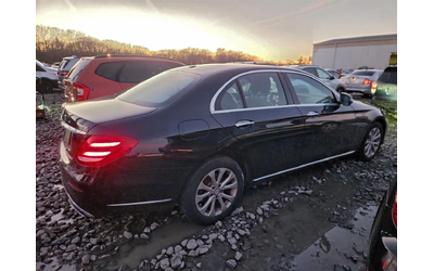 mercedes-benz-e-300 - 2