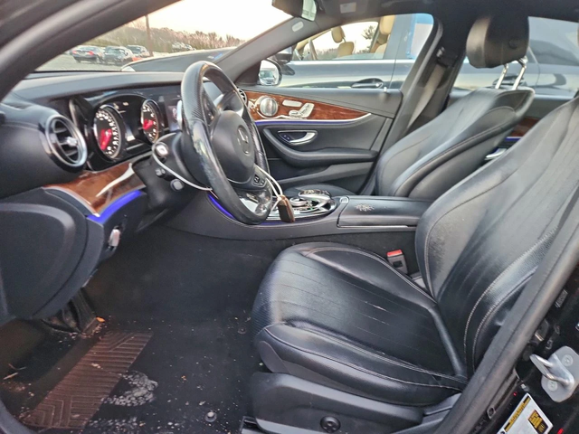 Mercedes-Benz E 300 4MATIC - автомобили, коли, обяви за нови и употребявани 6
