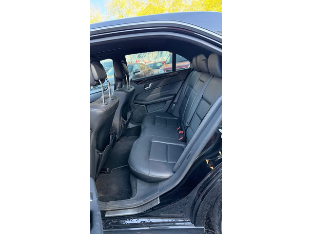 Mercedes-Benz E 300 KEYLESS ENTRY* Шбидах* Подгрев* Navigation* - автомобили, коли, обяви за нови и употребявани 10