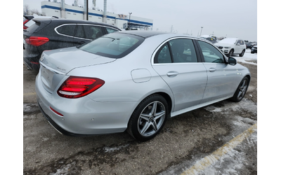 mercedes-benz-e-300 - 1