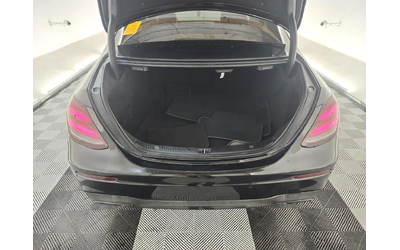 Mercedes-Benz E 300 Burmester* 360* AMG packet* Пано* - автомобили, коли, обяви за нови и употребявани 11