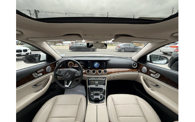 mercedes-benz-e-300 - 1