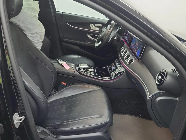 Mercedes-Benz E 300 С РЕГИСТРАЦИЯ & АВТО КРЕДИТ - автомобили, коли, обяви за нови и употребявани 10