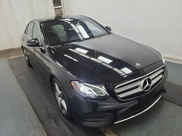 Mercedes-Benz E 300 С РЕГИСТРАЦИЯ & АВТО КРЕДИТ - автомобили, коли, обяви за нови и употребявани 1