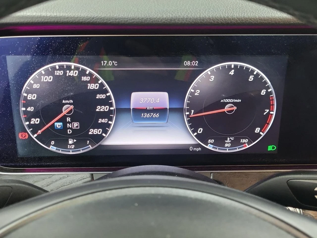 Mercedes-Benz E 300 С РЕГИСТРАЦИЯ & АВТО КРЕДИТ - автомобили, коли, обяви за нови и употребявани 8