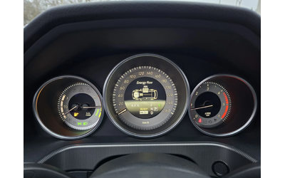 Mercedes-Benz E 300 2.2d 204к.с хибрид Топ състояние - автомобили, коли, обяви за нови и употребявани 16