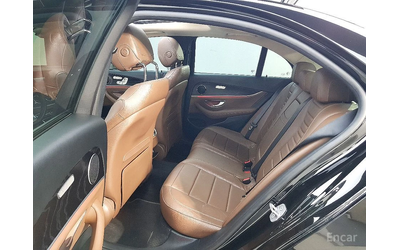 Mercedes-Benz E 300 4MATIC FACE AMG PACK* HEAD-UP* 360 CAM* ОБДУХВАНЕ* - автомобили, коли, обяви за нови и употребявани 9