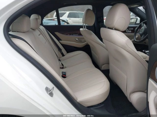 Mercedes-Benz E 300 AMG* PACK* 4MATIC* BURMESTER* 360КАМЕРА* - автомобили, коли, обяви за нови и употребявани 10