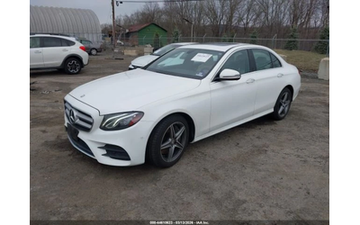 mercedes-benz-e-300 - 2