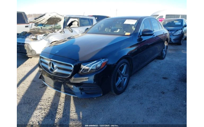 mercedes-benz-e-300 - 1