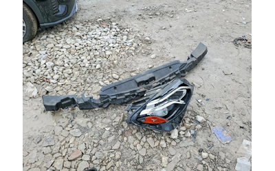 Mercedes-Benz E 300 * KEYLESS* BURMESTER* ШИБИДАХ* КОЖА* КАМЕРА* - автомобили, коли, обяви за нови и употребявани 10