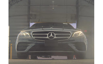 mercedes-benz-e-300 - 4