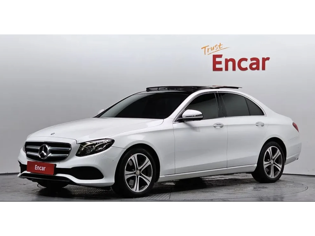 Mercedes-Benz E 300 4MATIC* ДИГИТАЛНО* ТАБЛО* ПОДГРЕВ* ОБДУХВАНЕ* 360К - автомобили, коли, обяви за нови и употребявани 0