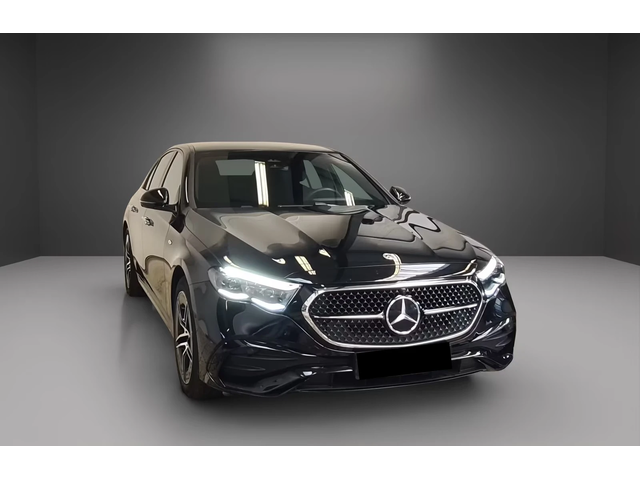 Mercedes-Benz E 300 DE AMG Night - автомобили, коли, обяви за нови и употребявани 1