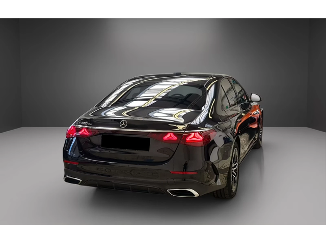 Mercedes-Benz E 300 DE AMG Night - автомобили, коли, обяви за нови и употребявани 4