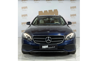 mercedes-benz-e-300 - 3