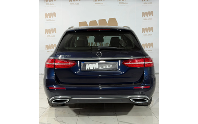 mercedes-benz-e-300 - 4