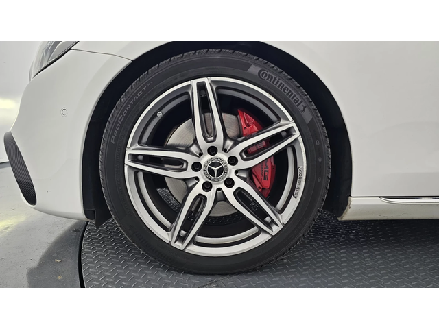 Mercedes-Benz E 300 AVANGARD* AMG PK* ОБДУХ* АМБИЕНТ* 2 КЛЮЧА* КРАЙНА - автомобили, коли, обяви за нови и употребявани 4