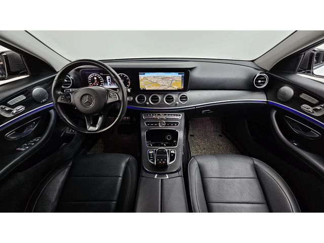 Mercedes-Benz E 300 AVANGARD* AMG PK* ОБДУХ* АМБИЕНТ* 2 КЛЮЧА* КРАЙНА - автомобили, коли, обяви за нови и употребявани 5
