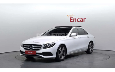 mercedes-benz-e-300 - 0