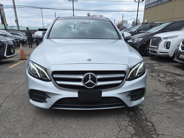 Mercedes-Benz E 300 4MATIC/BURMESTER/ПАНОРАМА/ПОДГРЕВИ - автомобили, коли, обяви за нови и употребявани 1