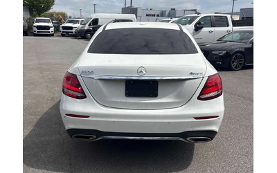 mercedes-benz-e-300 - 3