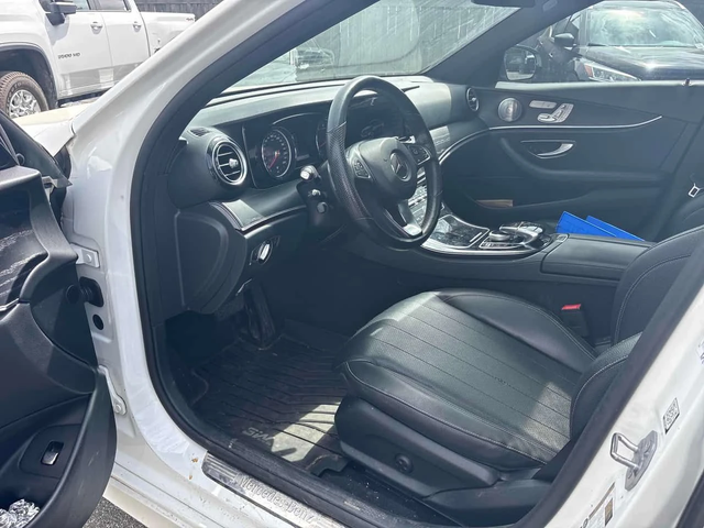 Mercedes-Benz E 300 ПОДГРЕВИ * ПАНО * KEYLESS * BURMERSTER - автомобили, коли, обяви за нови и употребявани 4