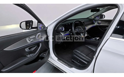 Mercedes-Benz E 300 4MATIC* DISTRONIC* BURMESTER* - автомобили, коли, обяви за нови и употребявани 7