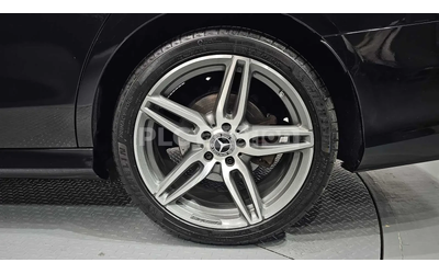 mercedes-benz-e-300 - 4
