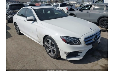 mercedes-benz-e-300 - 0
