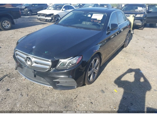 Mercedes-Benz E 300 АВТОКРЕДИТ* BURMASTER* ПОДГРЕВ* ОБДУХВАНЕ* - автомобили, коли, обяви за нови и употребявани 1