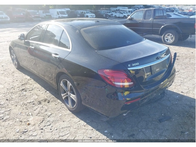 Mercedes-Benz E 300 АВТОКРЕДИТ* BURMASTER* ПОДГРЕВ* ОБДУХВАНЕ* - автомобили, коли, обяви за нови и употребявани 2