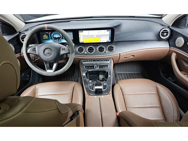 Mercedes-Benz W100 4MATIC* E63 AMG ОПТИКА* ОБДУХВАНЕ* WIDESCREEN* HUD - автомобили, коли, обяви за нови и употребявани 3