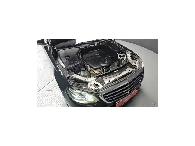 Mercedes-Benz W100 E220d 4MATIC - Крайна цена до България!ЛИЗИНГ - автомобили, коли, обяви за нови и употребявани 4
