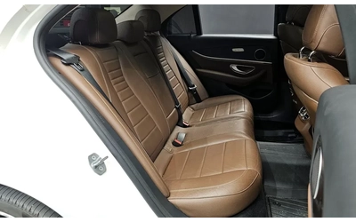 Mercedes-Benz E 300 4MATIC* E63 AMG ОПТИКА* ОБДУХВАНЕ* WIDESCREEN* HUD - автомобили, коли, обяви за нови и употребявани 11