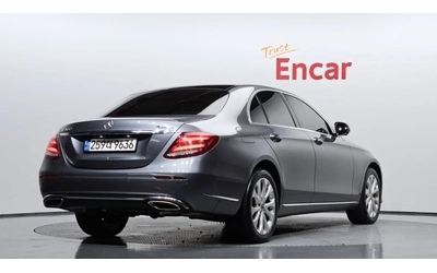 mercedes-benz-e-300 - 1
