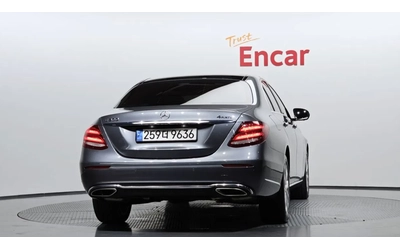 mercedes-benz-e-300 - 3